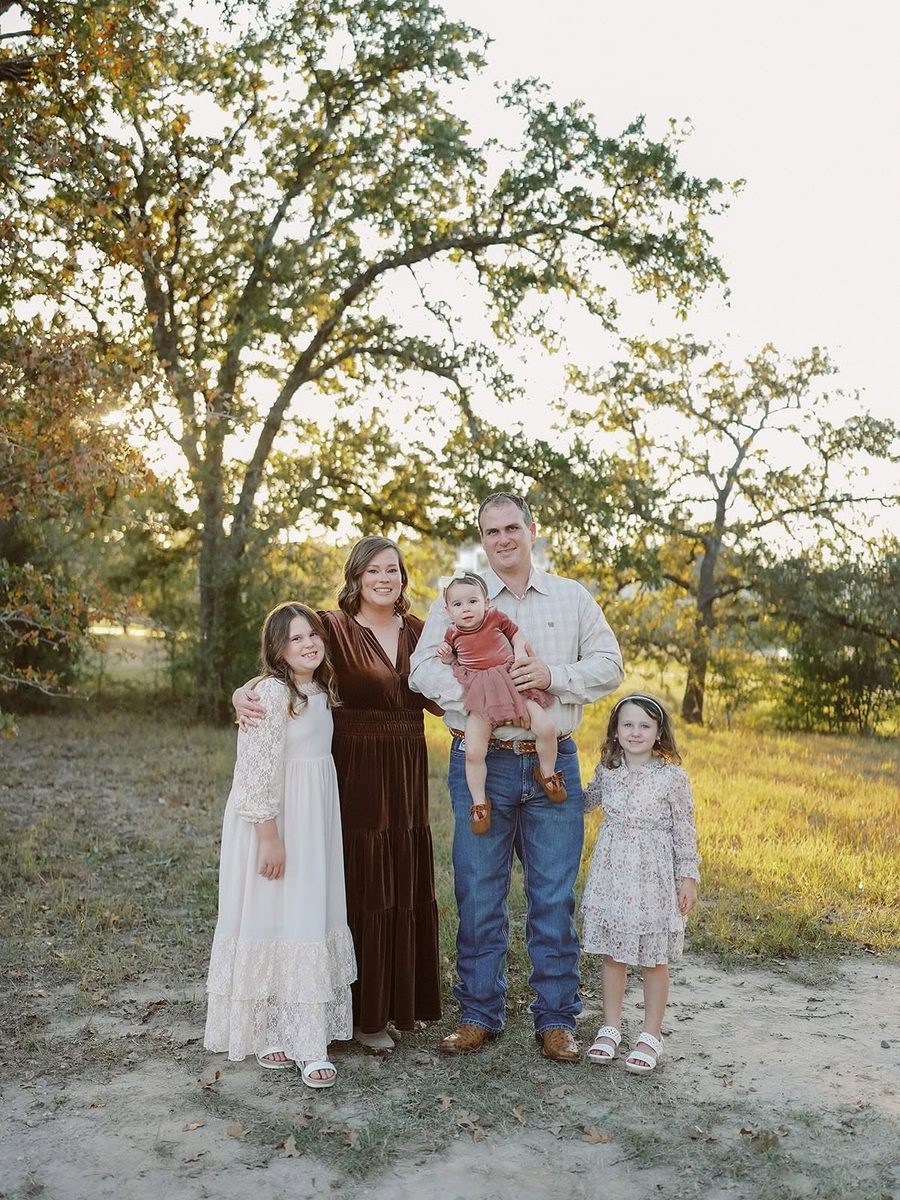 Dr. Jadye Kee with his wife and three daughters